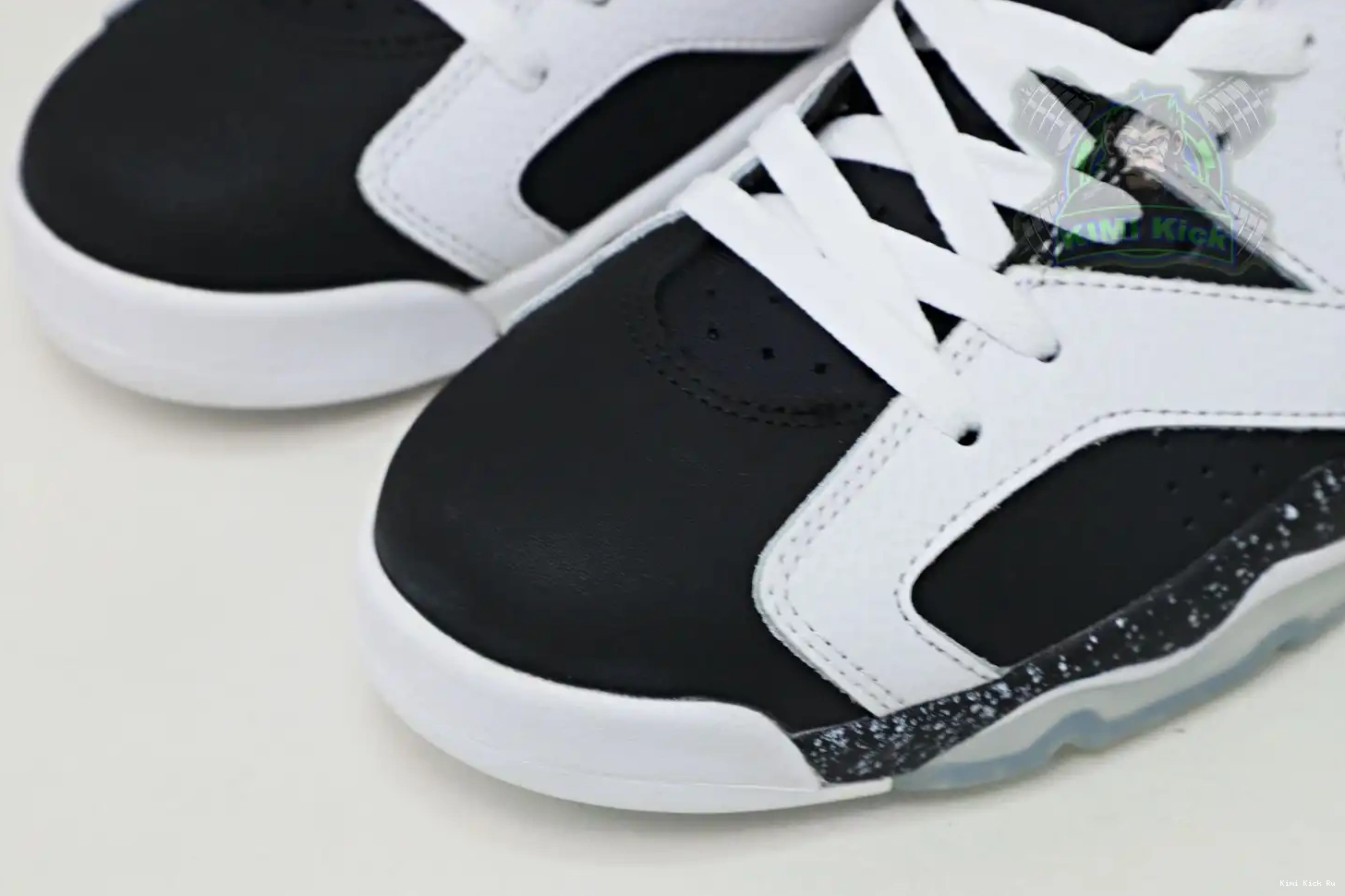 Oreo Kimikick Jordan 6 Retro Air Jordan 0810